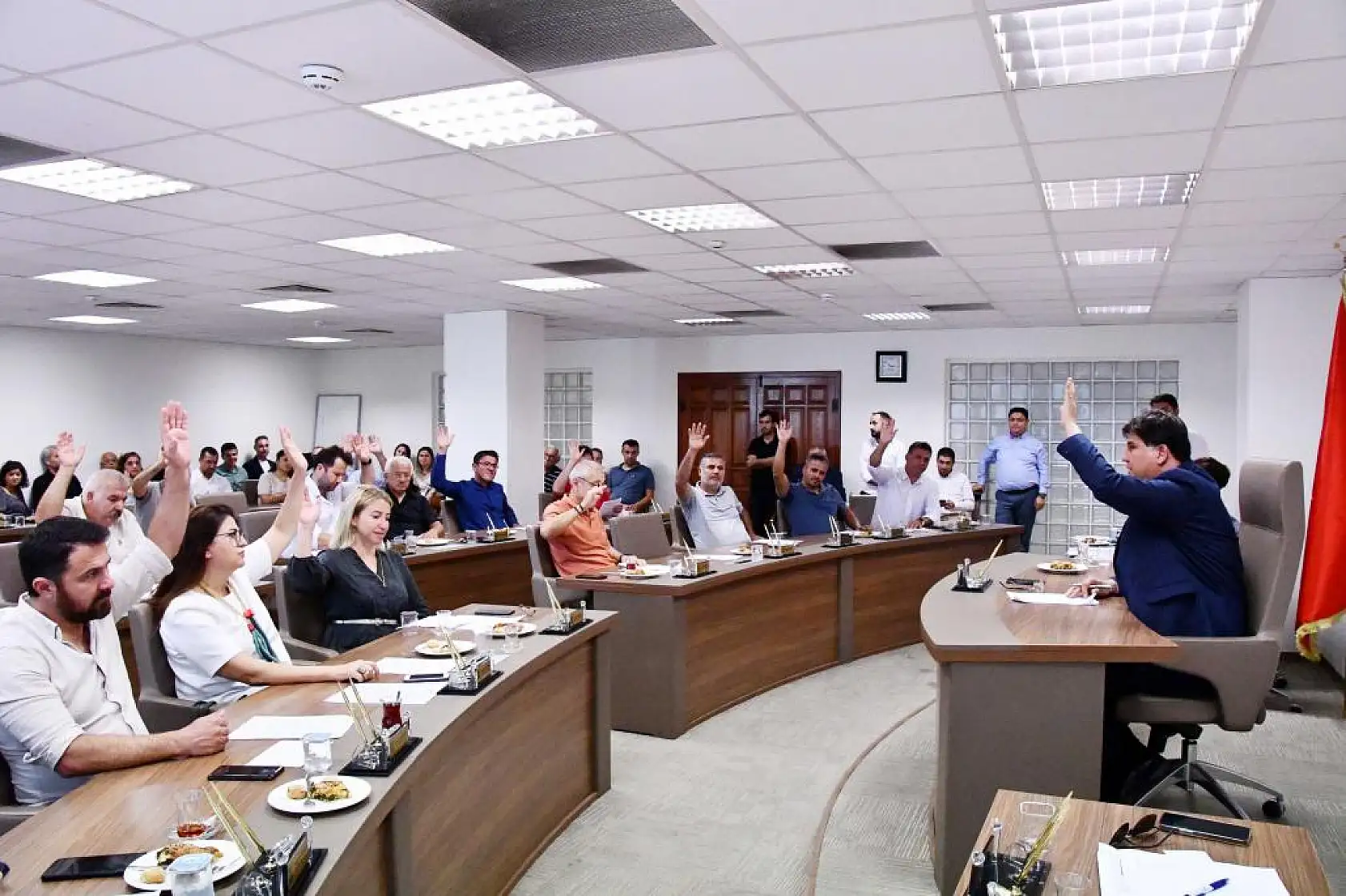 Milli Sporcu Eda Erdem'in ismi Göcek'teki evinin sokağına verildi