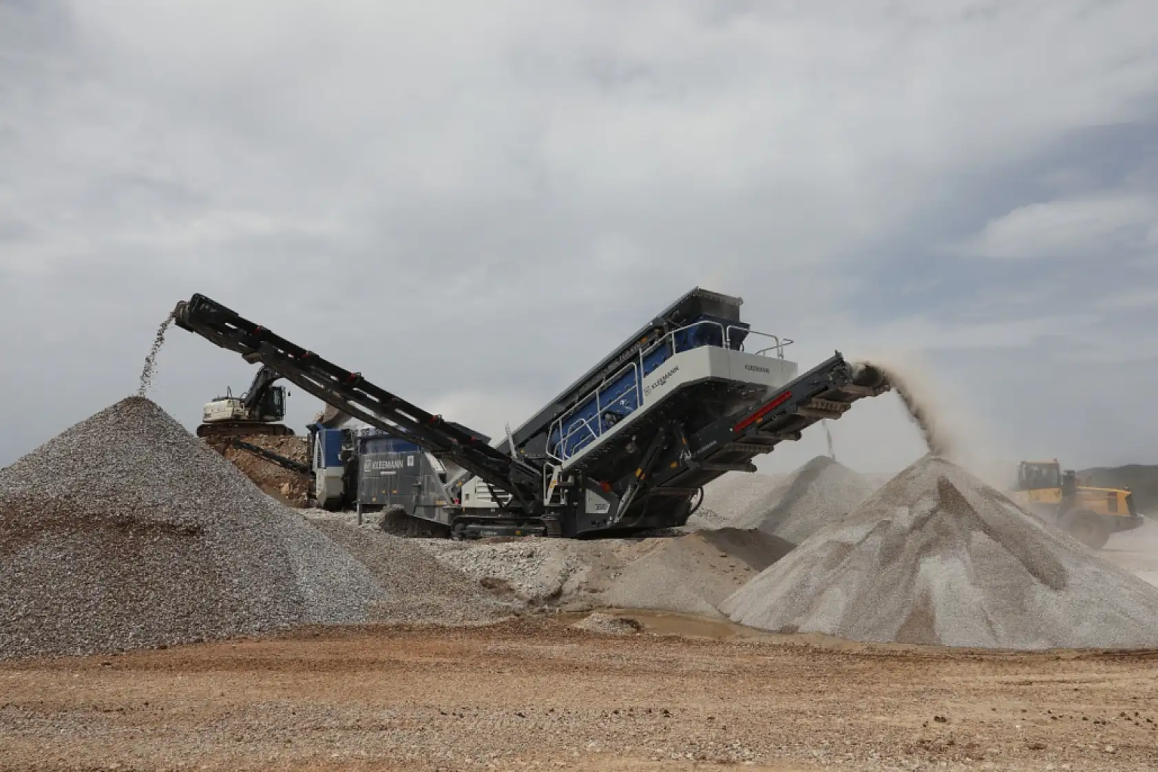 Muğla Büyükşehir, 749 Futbol Sahası Büyüklüğündeki Hafriyatı Bertaraf Etti