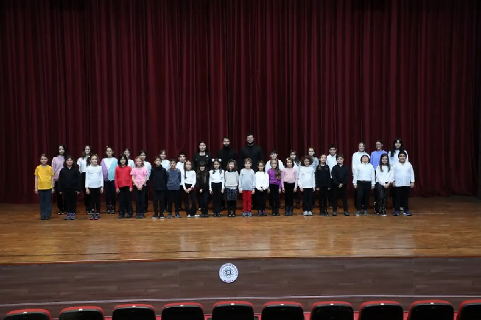 Muğla Büyükşehir Konservatuvarı'nda Çocuklar Hem Öğreniyor Hem Eğleniyor