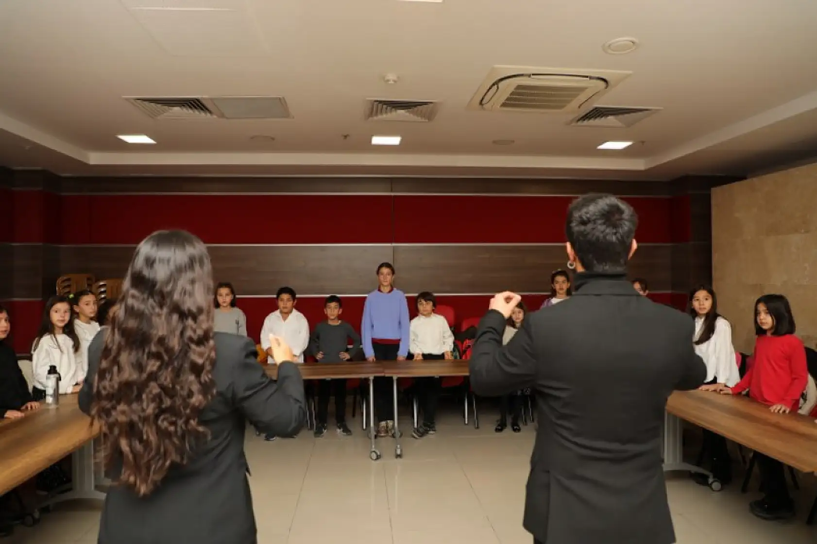 Muğla Büyükşehir Konservatuvarı'nda Çocuklar Hem Öğreniyor Hem Eğleniyor