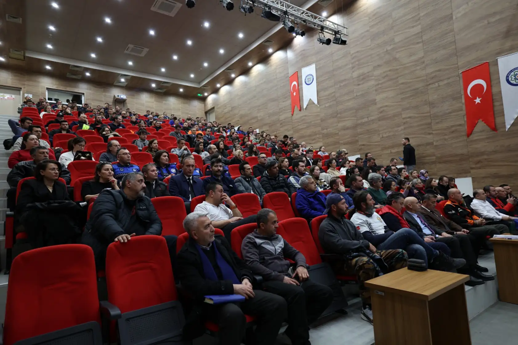 Büyükşehir 'Trafikte Empati' söyleşisi düzenledi