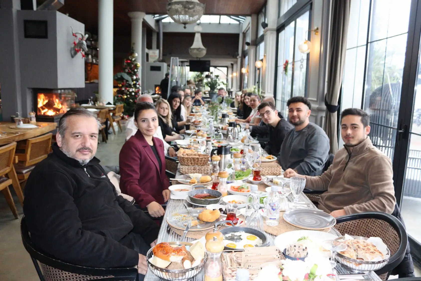 Ayyıldız Gündem 100'ncü Sayısını Kutladı