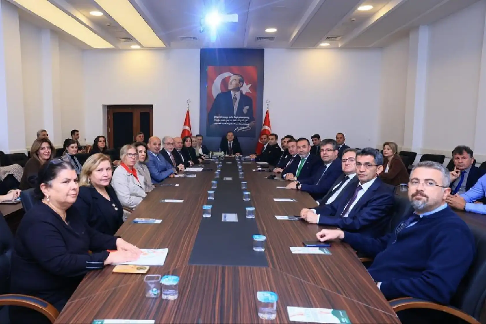 Vali Akbıyık'tan bağımlılıkla mücadele vurgusu