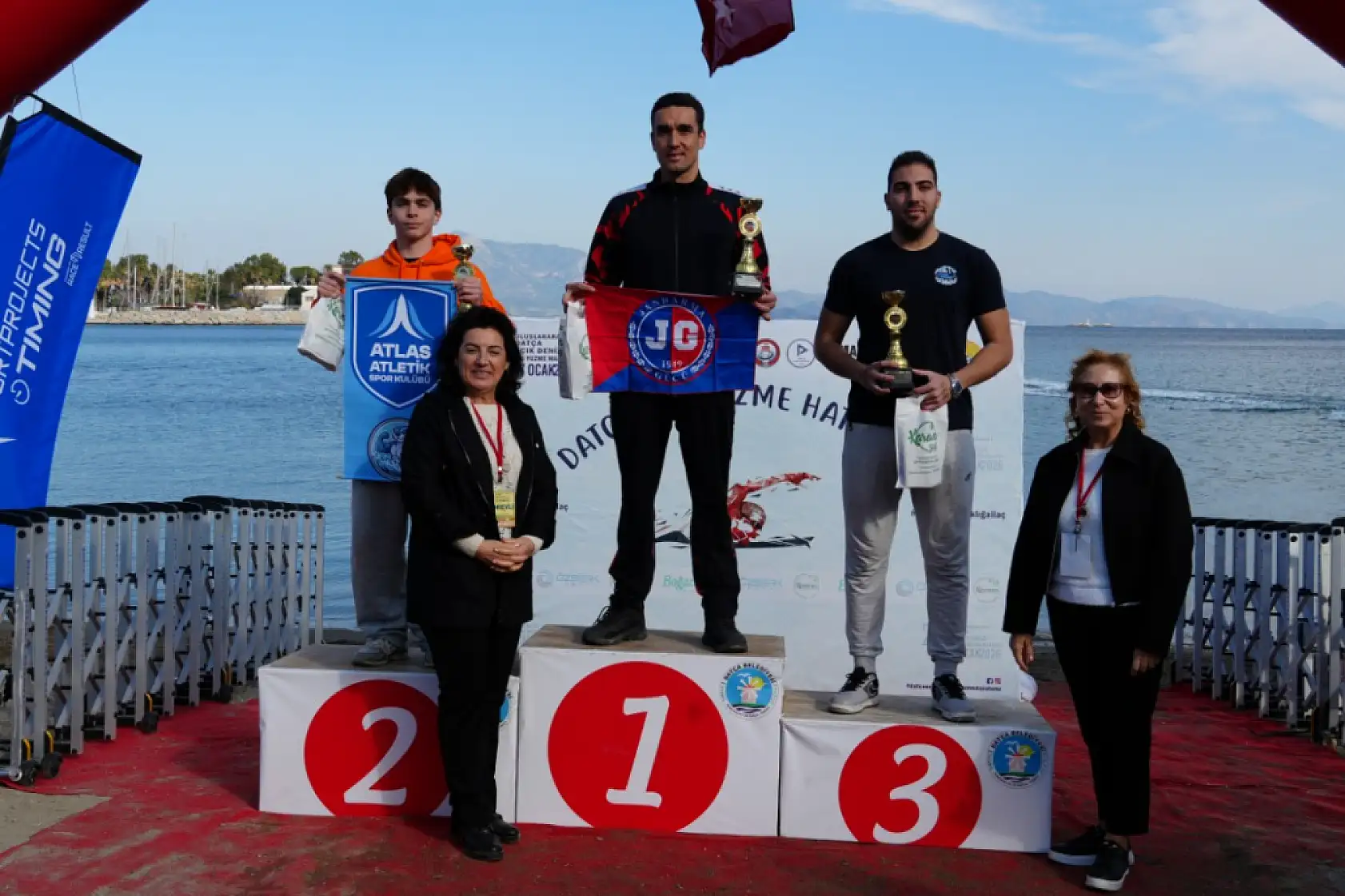 Datça'da Yüzücüler Aynı Hedef İçin Yüzdü: Her Kulaç Kuraklığa İlaç