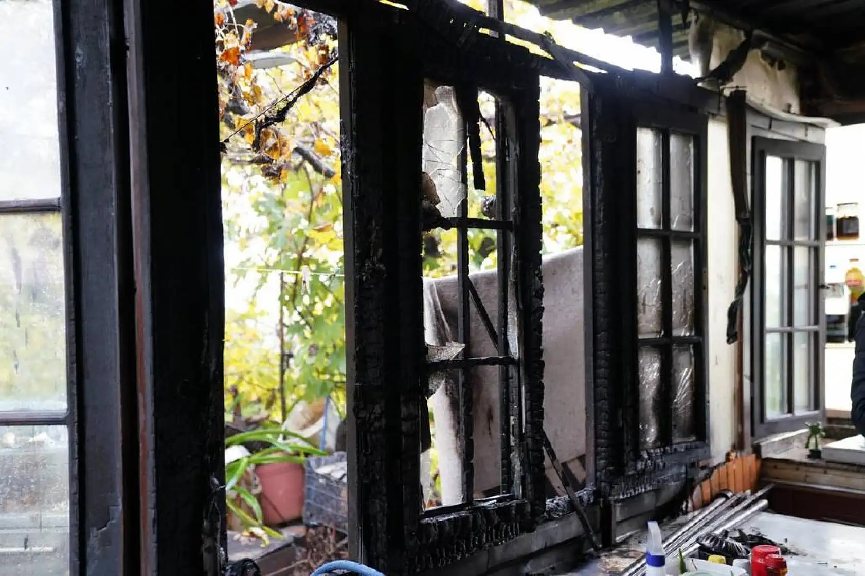 Başkan Akdenizli'den Evi Yanan Ailelere Ziyaret