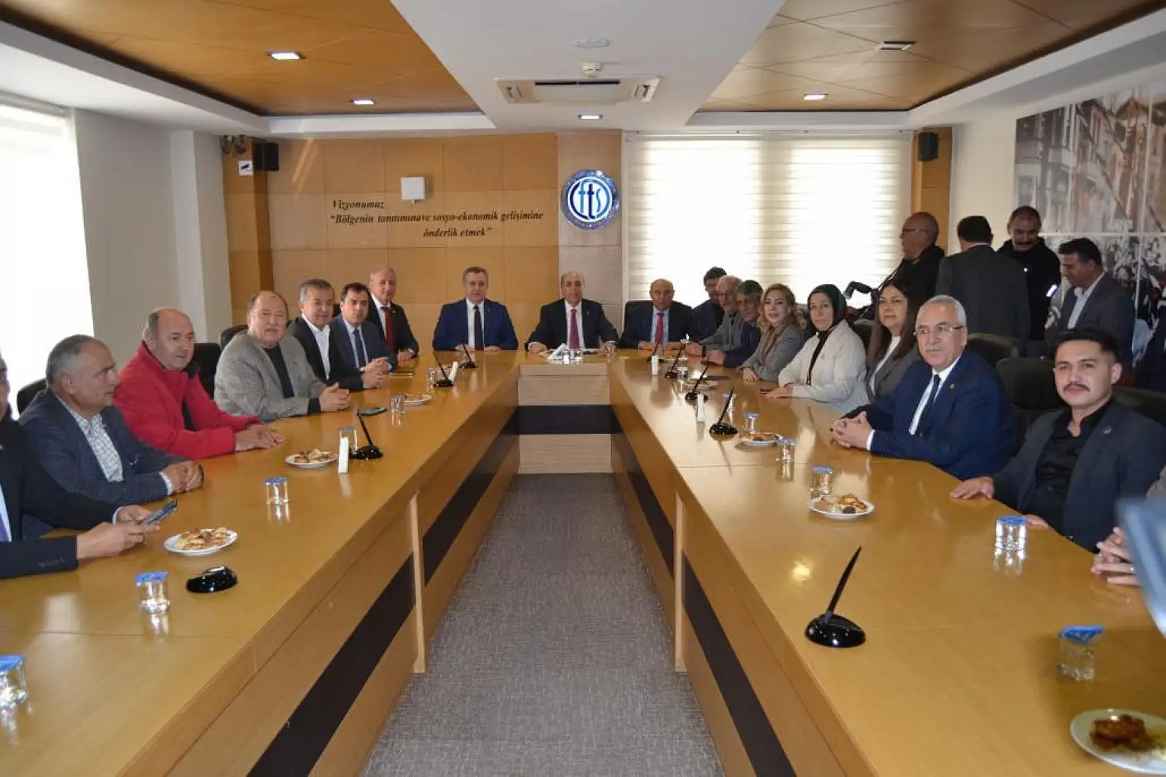 Ayaydın, 'Sürekli Diyalog Halinde Olacağız'