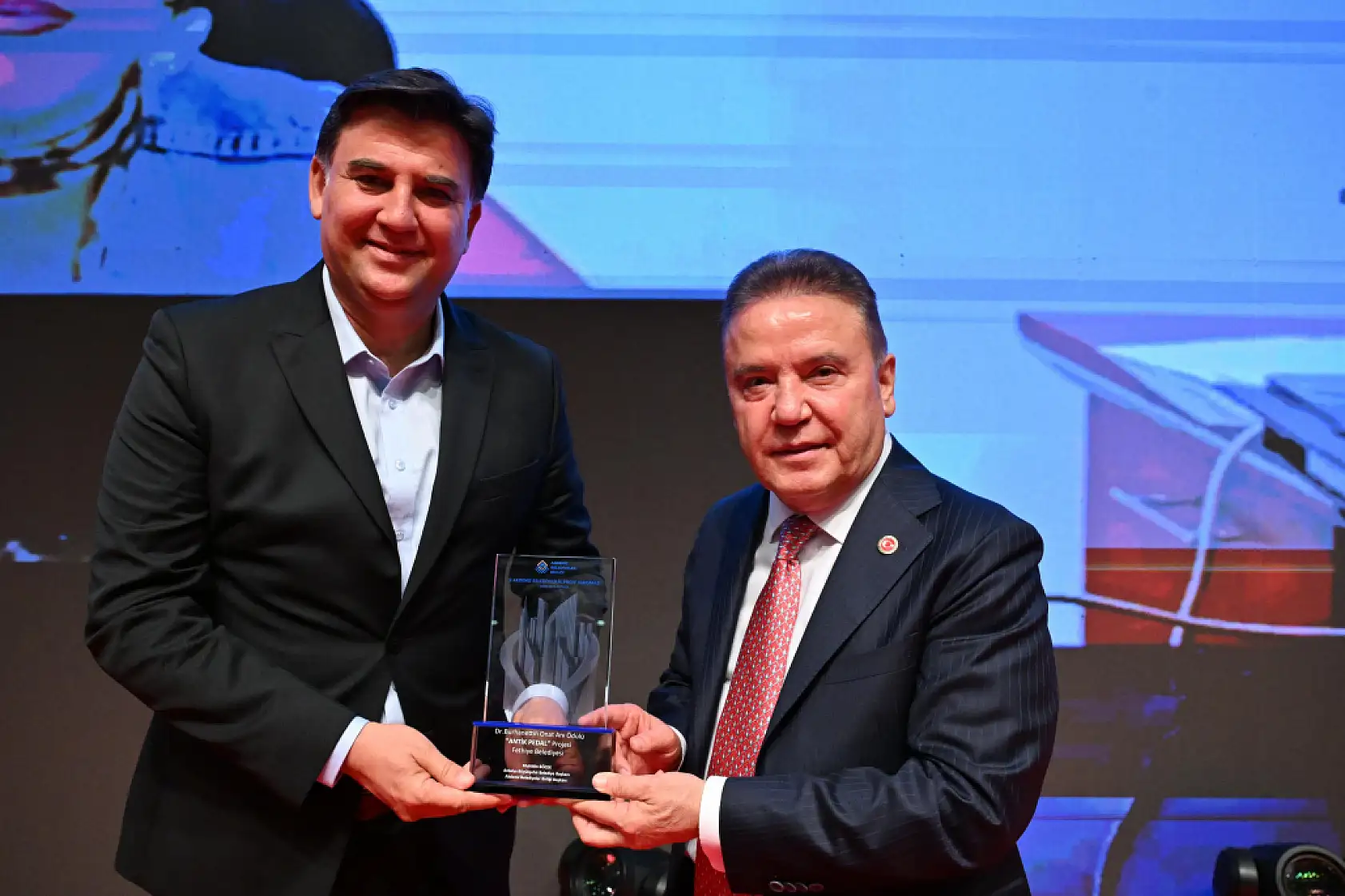 Fethiye Belediyesi'ne Akdeniz Belediyecilik Proje Yarışması'nda Çifte Ödül