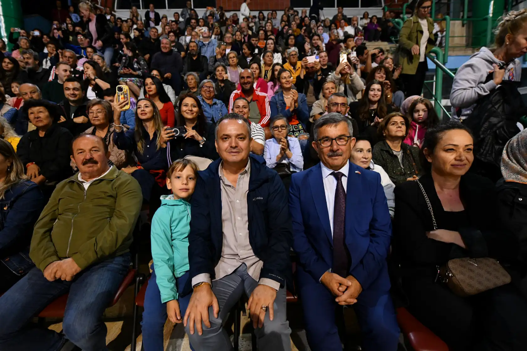 Fethiye'de Uluslararası Halk Oyunları Festivali Dolu Dolu Geçti