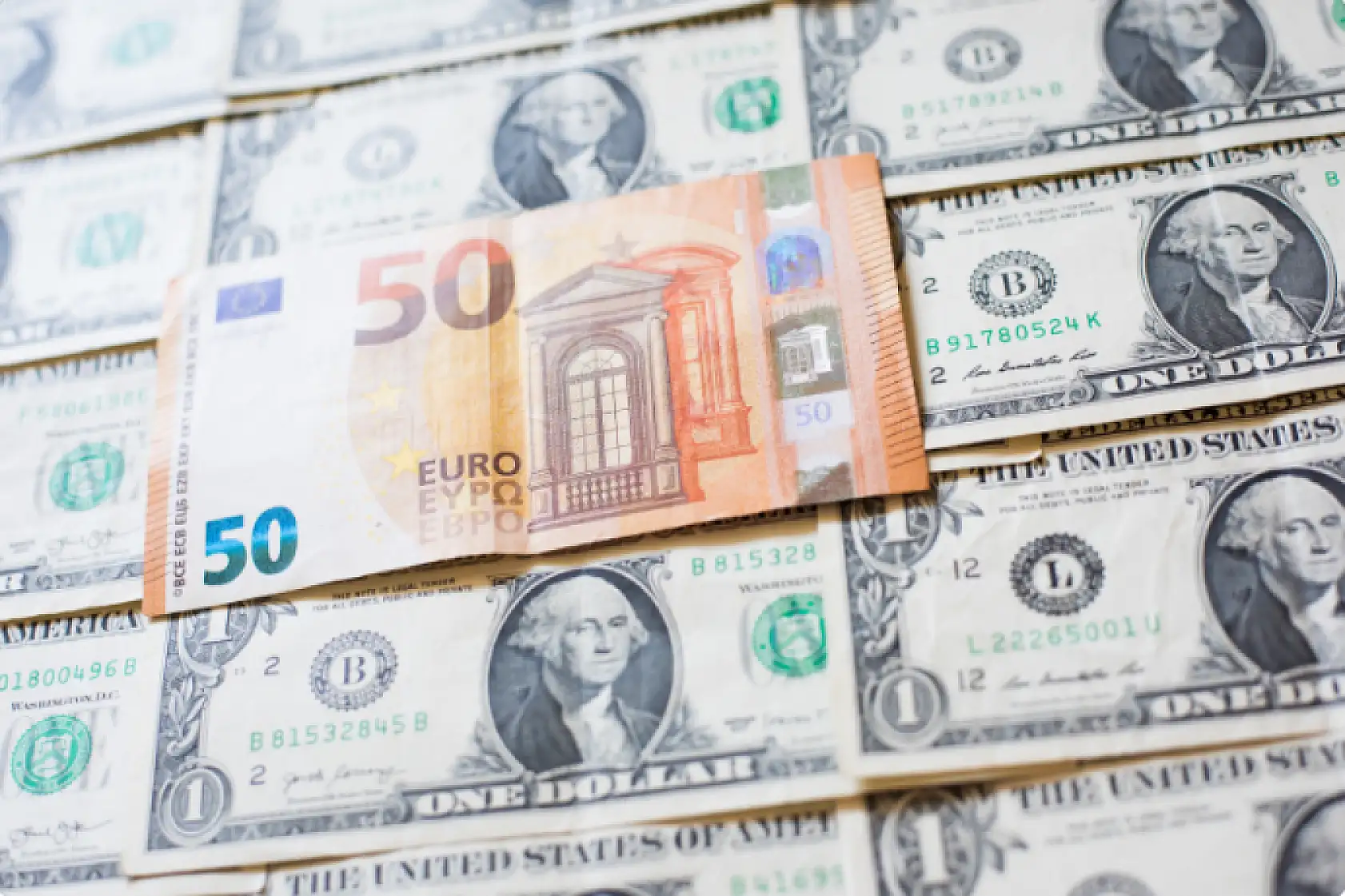 Dolar Euro kuru bugün ne kadar? 4 Aralık 2024 