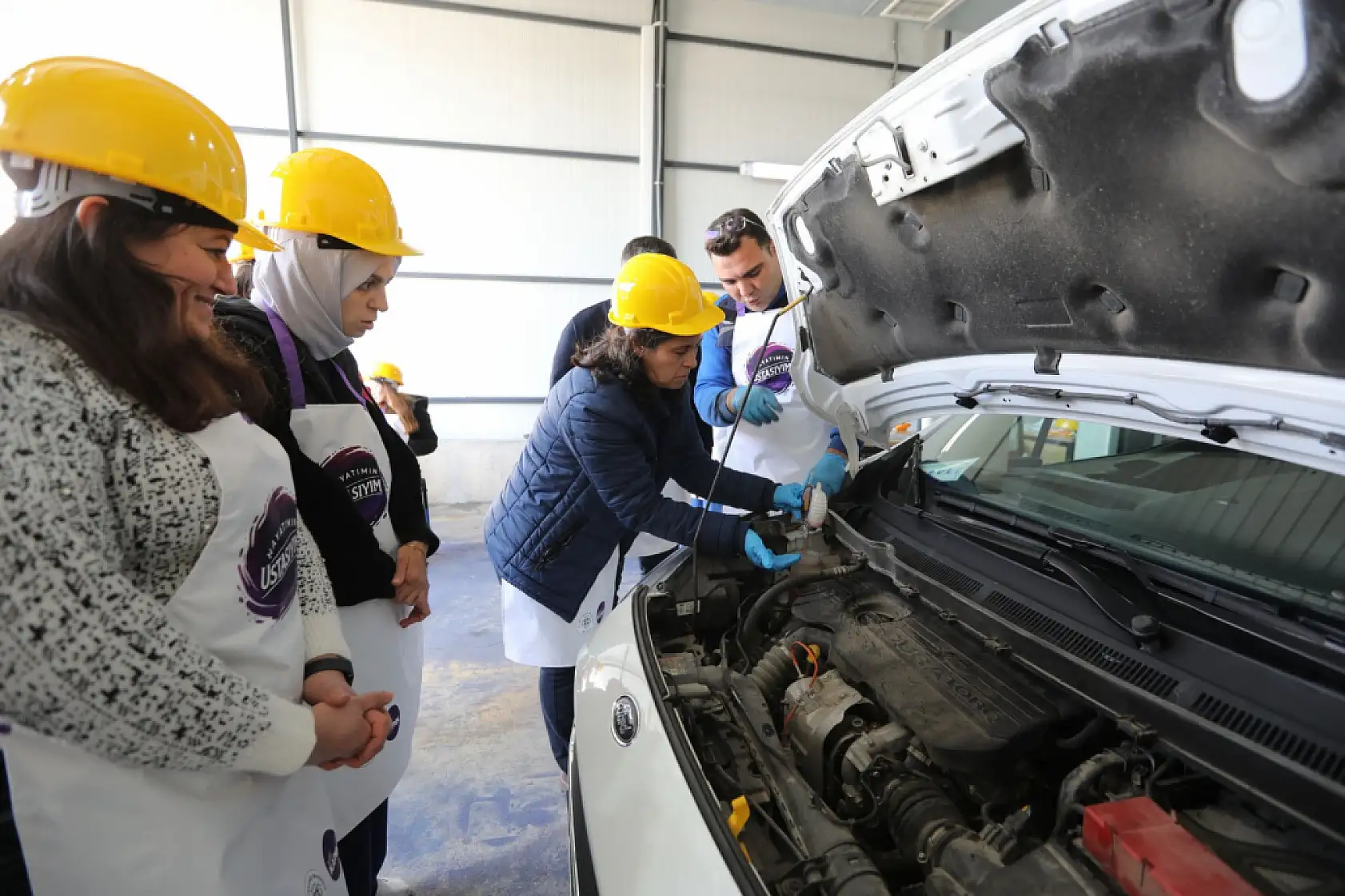Muğlalı Kadınlar Taşıtların Ustası Oluyor