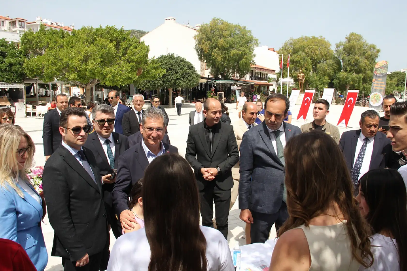 AK Parti Muğla İl Başkanı Haluk Laçin, Datça'da bir dizi program gerçekleştirdi