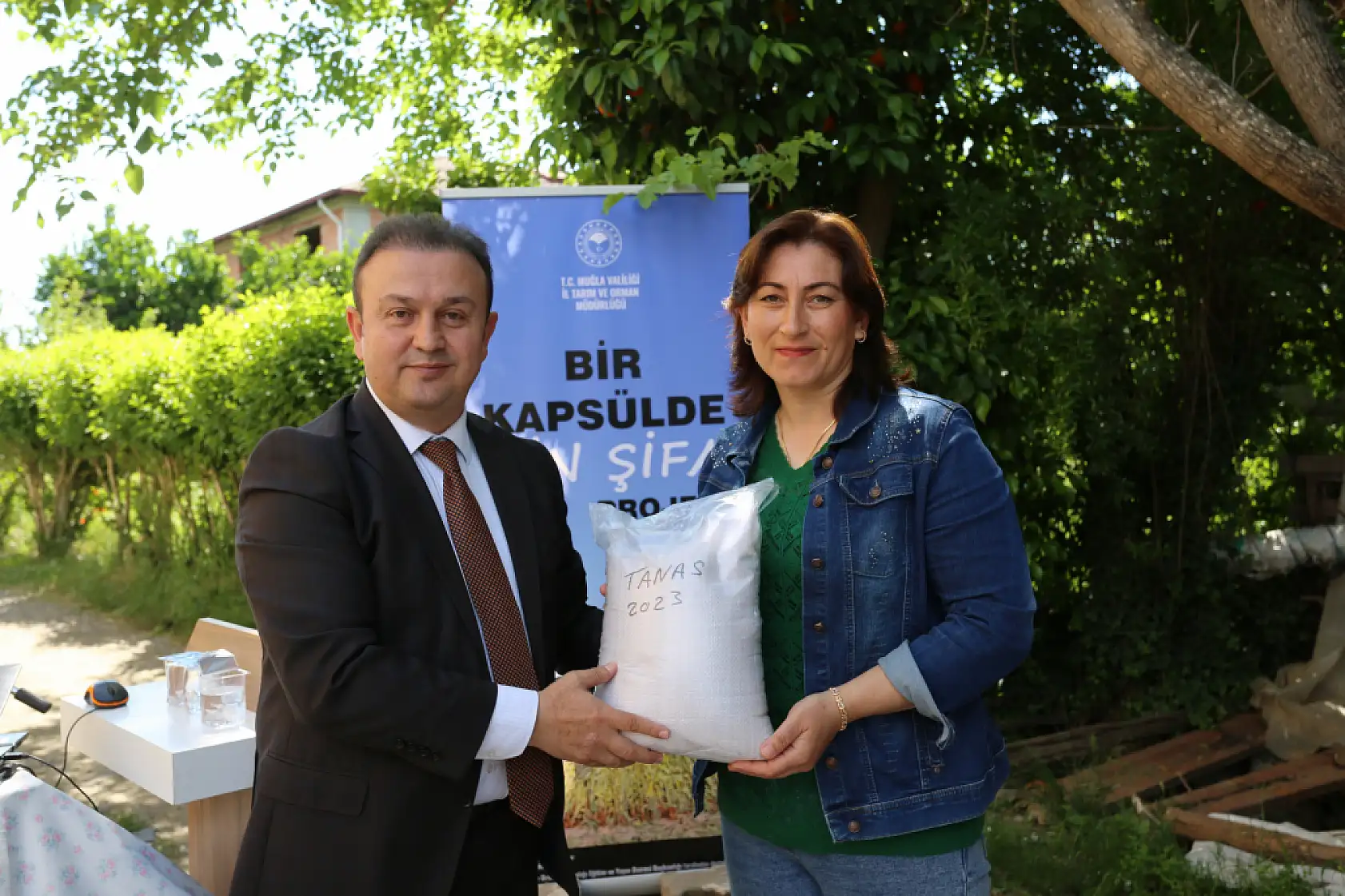 Dünya Çiftçiler Gününde 'Bir Kapsülde Bin Şifa' Projesi Köyceğiz'de başladı