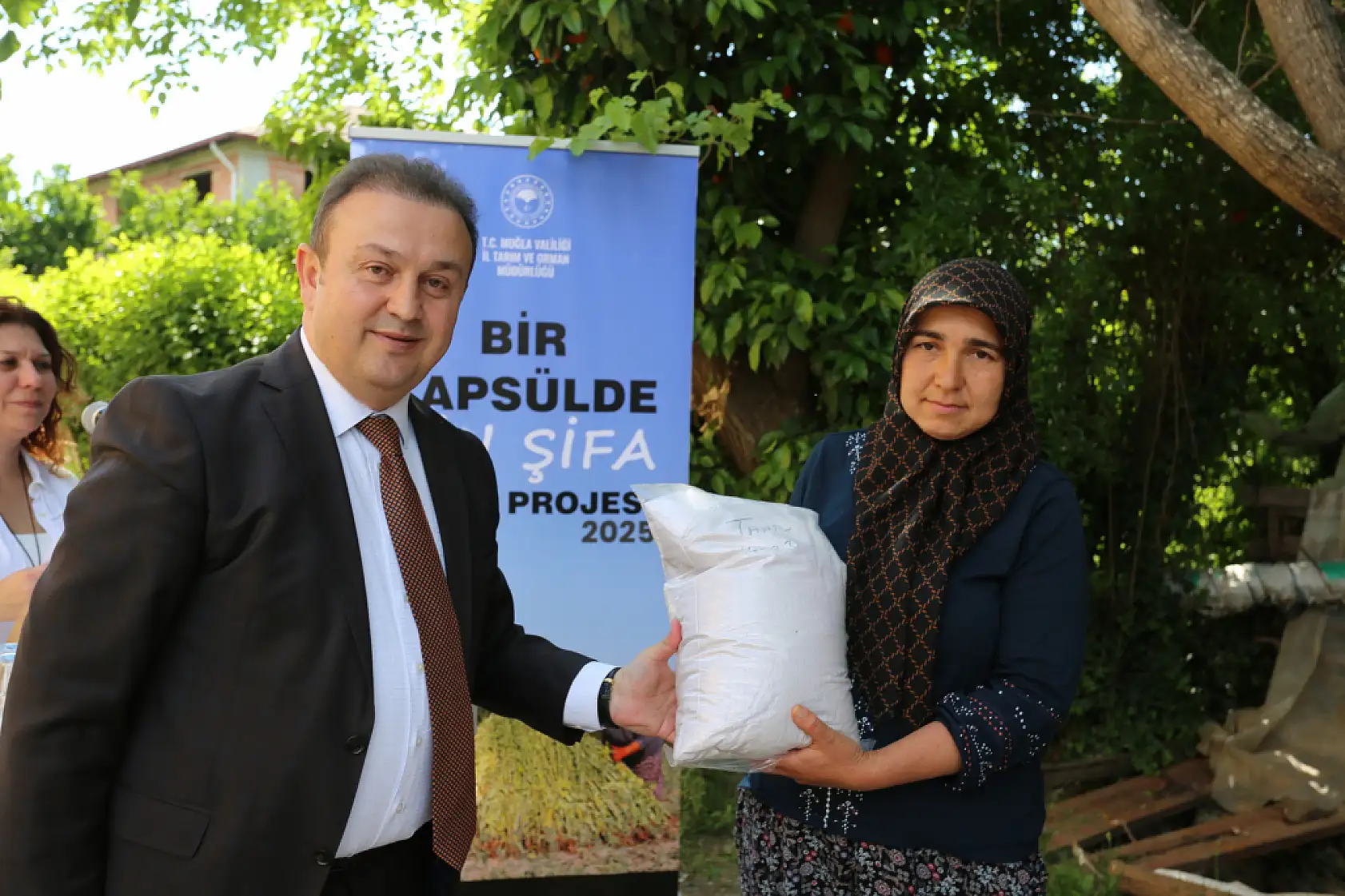 Dünya Çiftçiler Gününde 'Bir Kapsülde Bin Şifa' Projesi Köyceğiz'de başladı