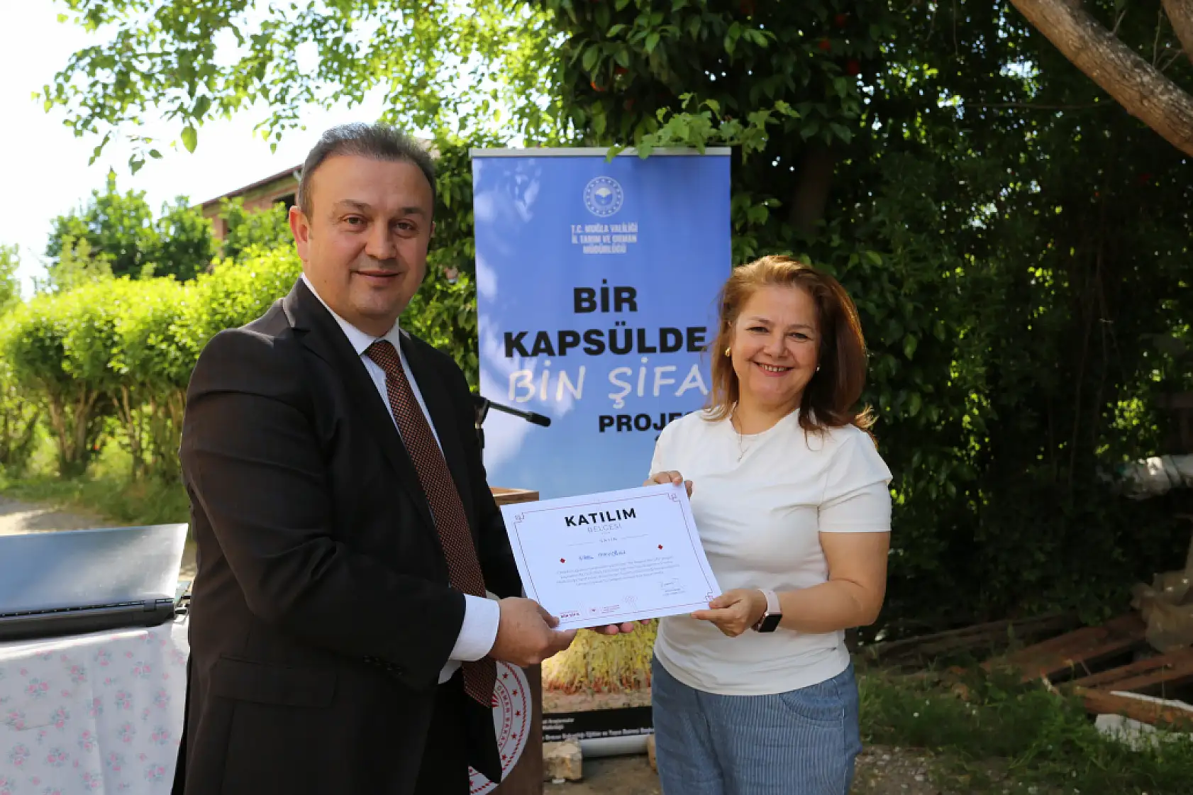 Dünya Çiftçiler Gününde 'Bir Kapsülde Bin Şifa' Projesi Köyceğiz'de başladı