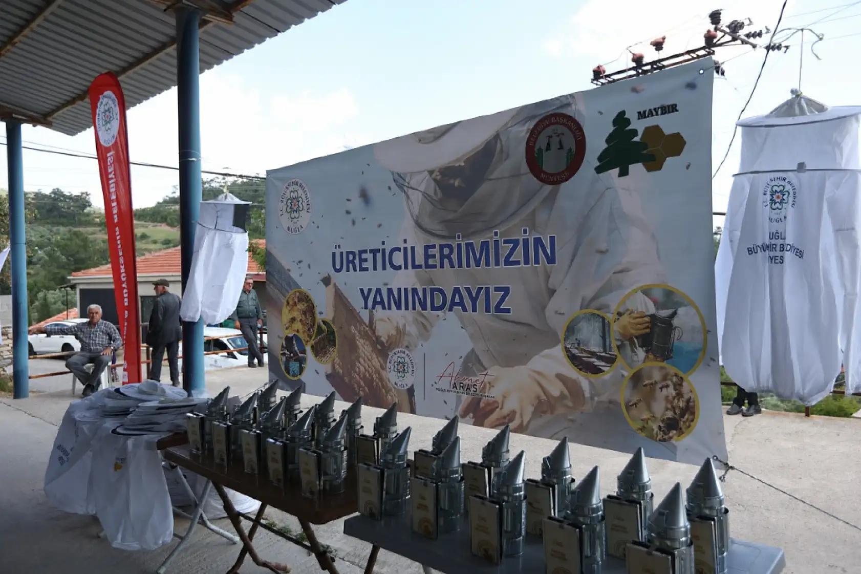 Büyükşehir'den Arıcılara Nefes Aldıran Destek