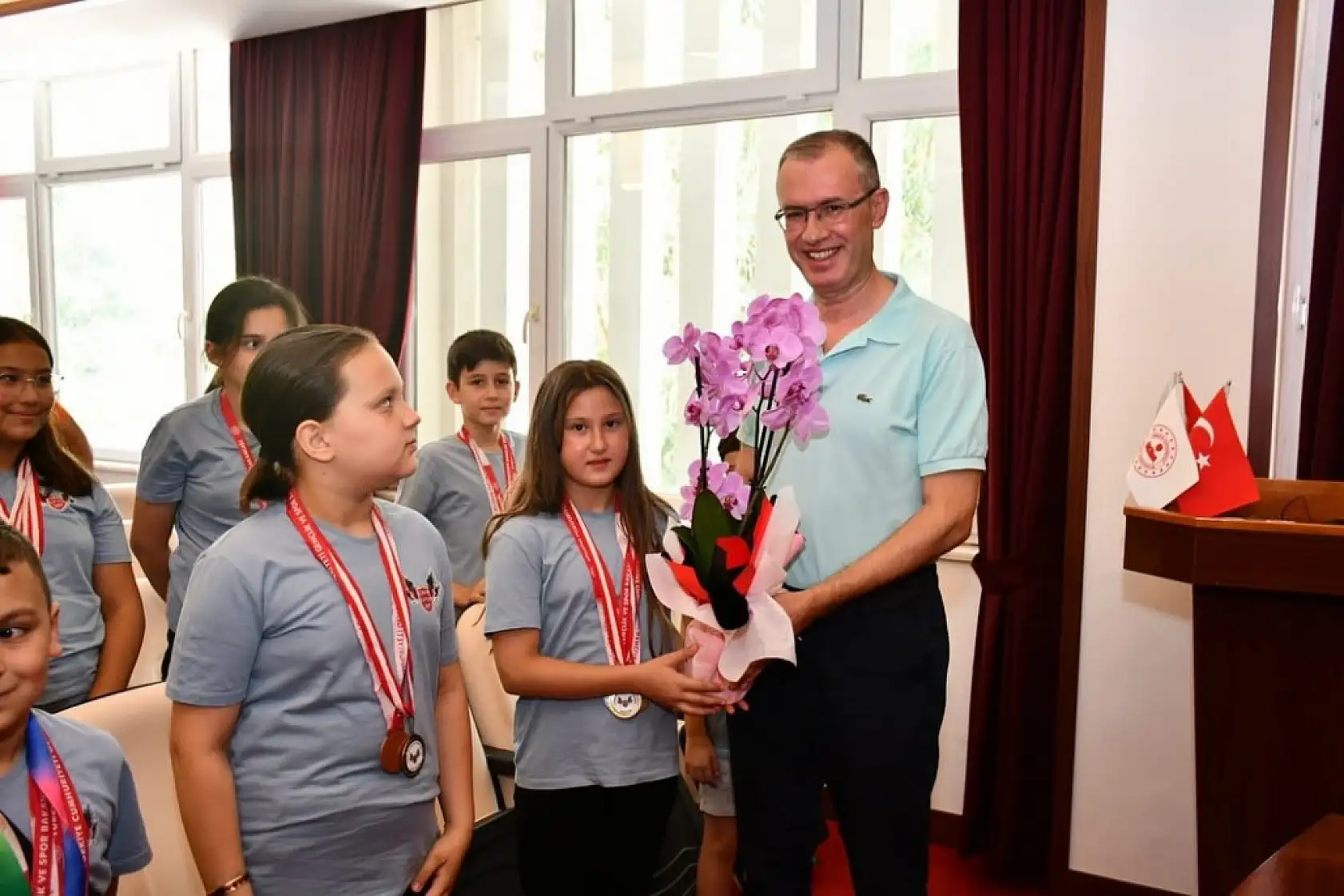 Likya Spor Kulübü Yüzme Takımı'ndan Kaymakam Ertaş'a Ziyaret