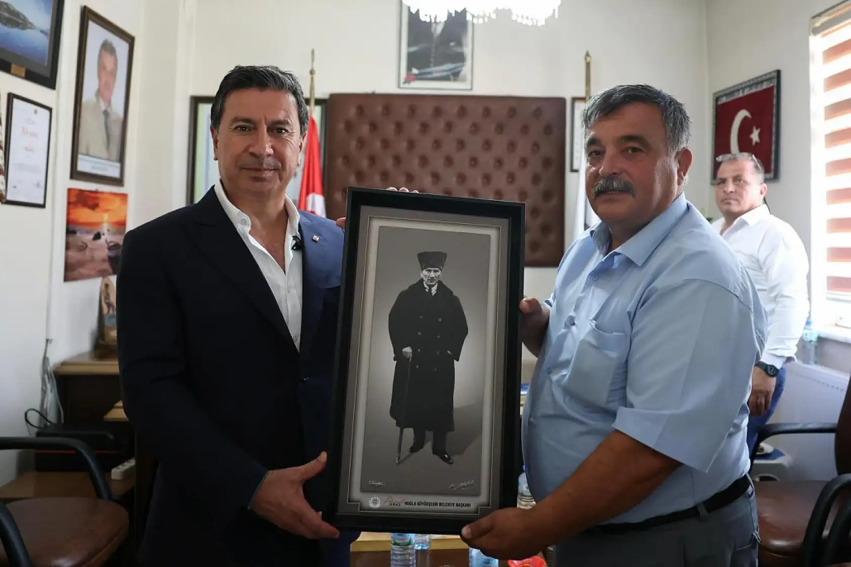 Başkan Aras Ula'da Saha Ziyaretleri Gerçekleştirdi