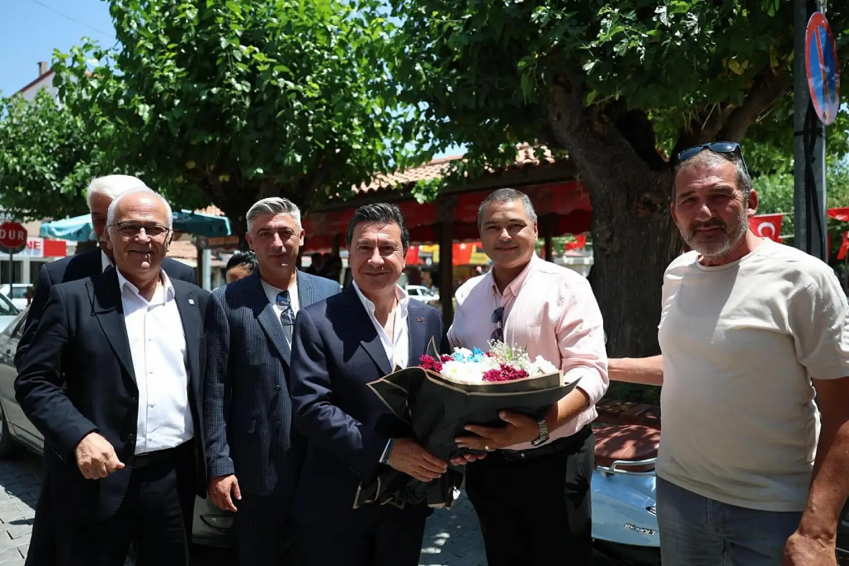 Başkan Aras Ula'da Saha Ziyaretleri Gerçekleştirdi