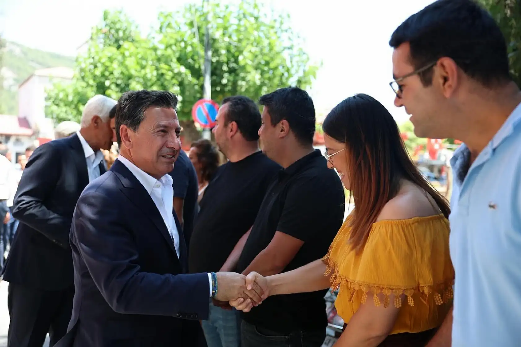 Başkan Aras Ula'da Saha Ziyaretleri Gerçekleştirdi