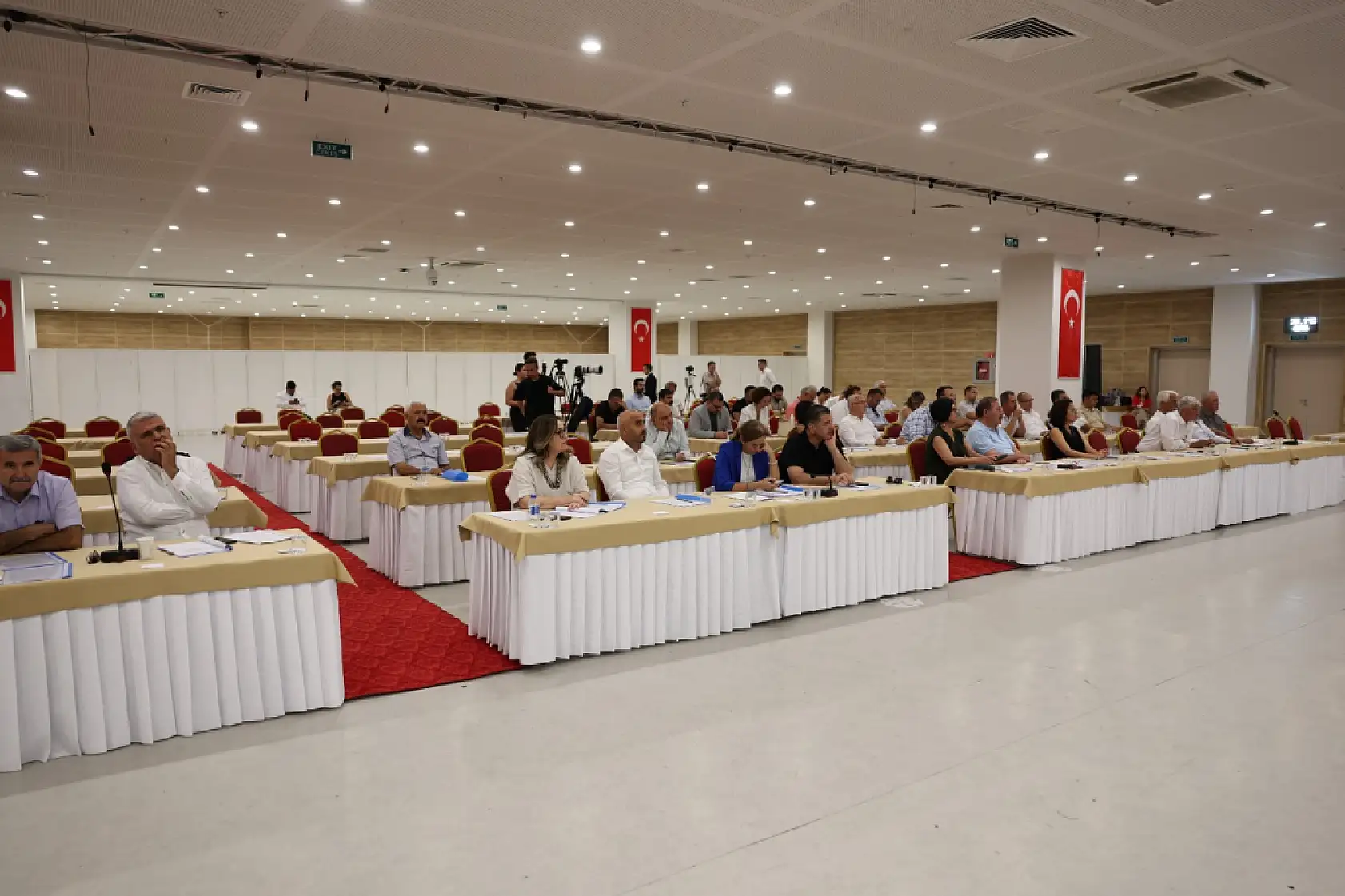 Başkan Aras'tan Üreticiye ve Turizmciye Su Tarifesi Müjdesi