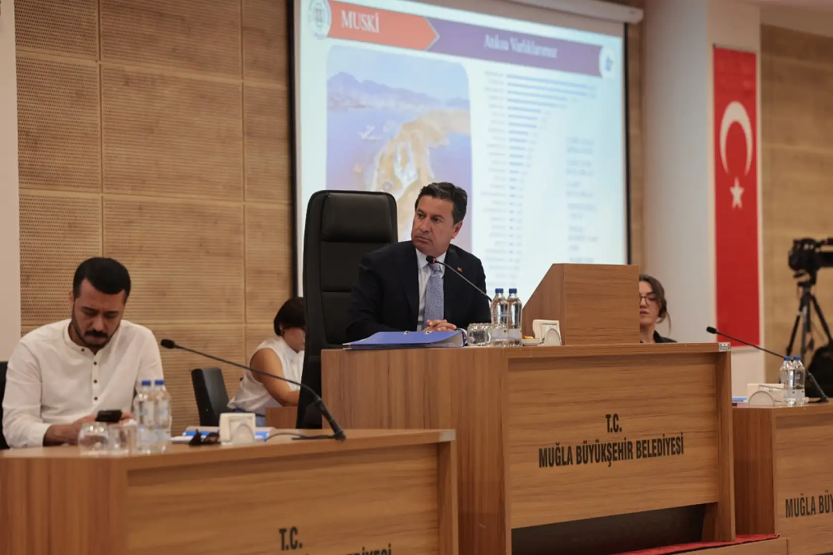 Başkan Aras'tan Üreticiye ve Turizmciye Su Tarifesi Müjdesi