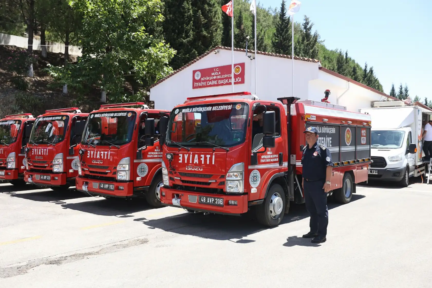 Muğla Büyükşehir İtfaiyesi'ne 72 Yeni Araç Geliyor
