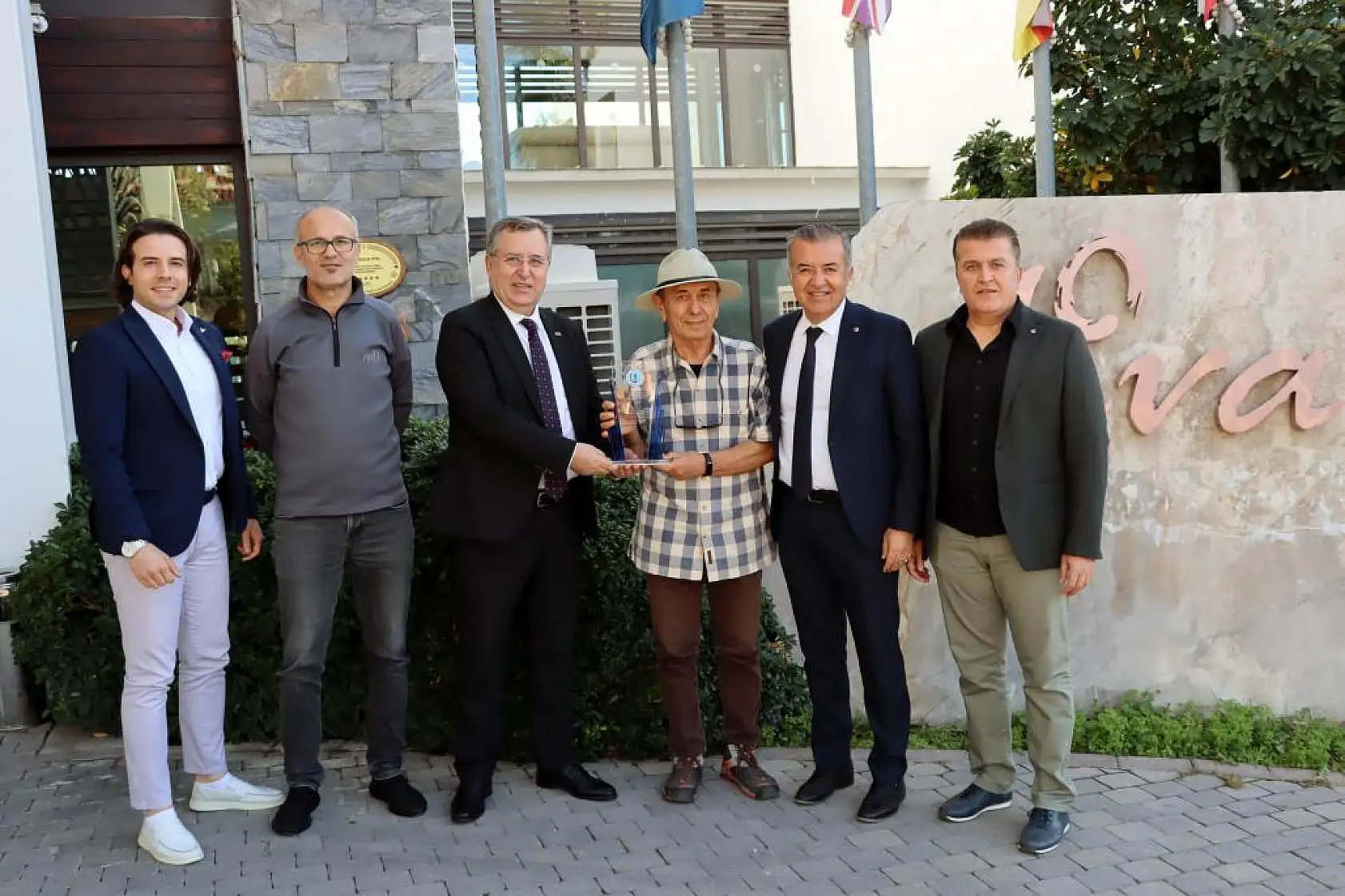 FTSO, Rekortmen Üyelerine Plaketle Teşekkür Etti