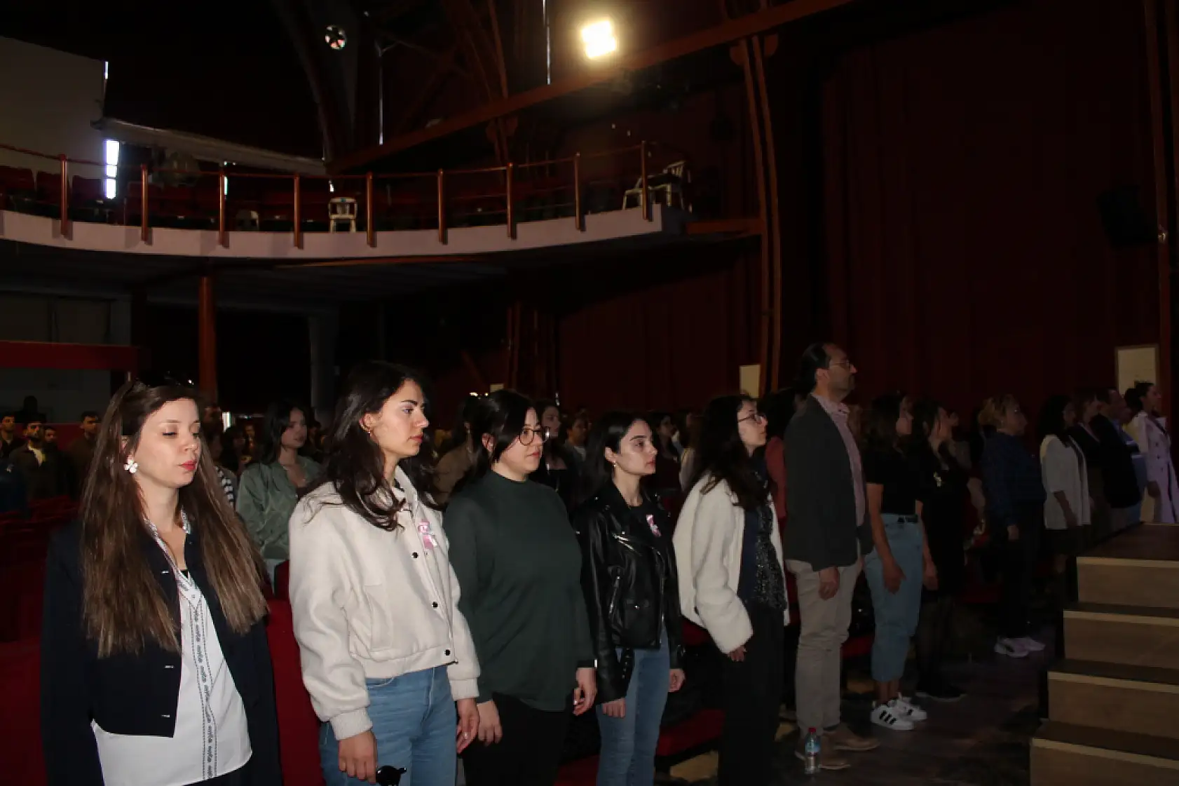 Fethiye'de 'Kanseri Bil, Önle, Yaşa' konulu konferans düzenlendi