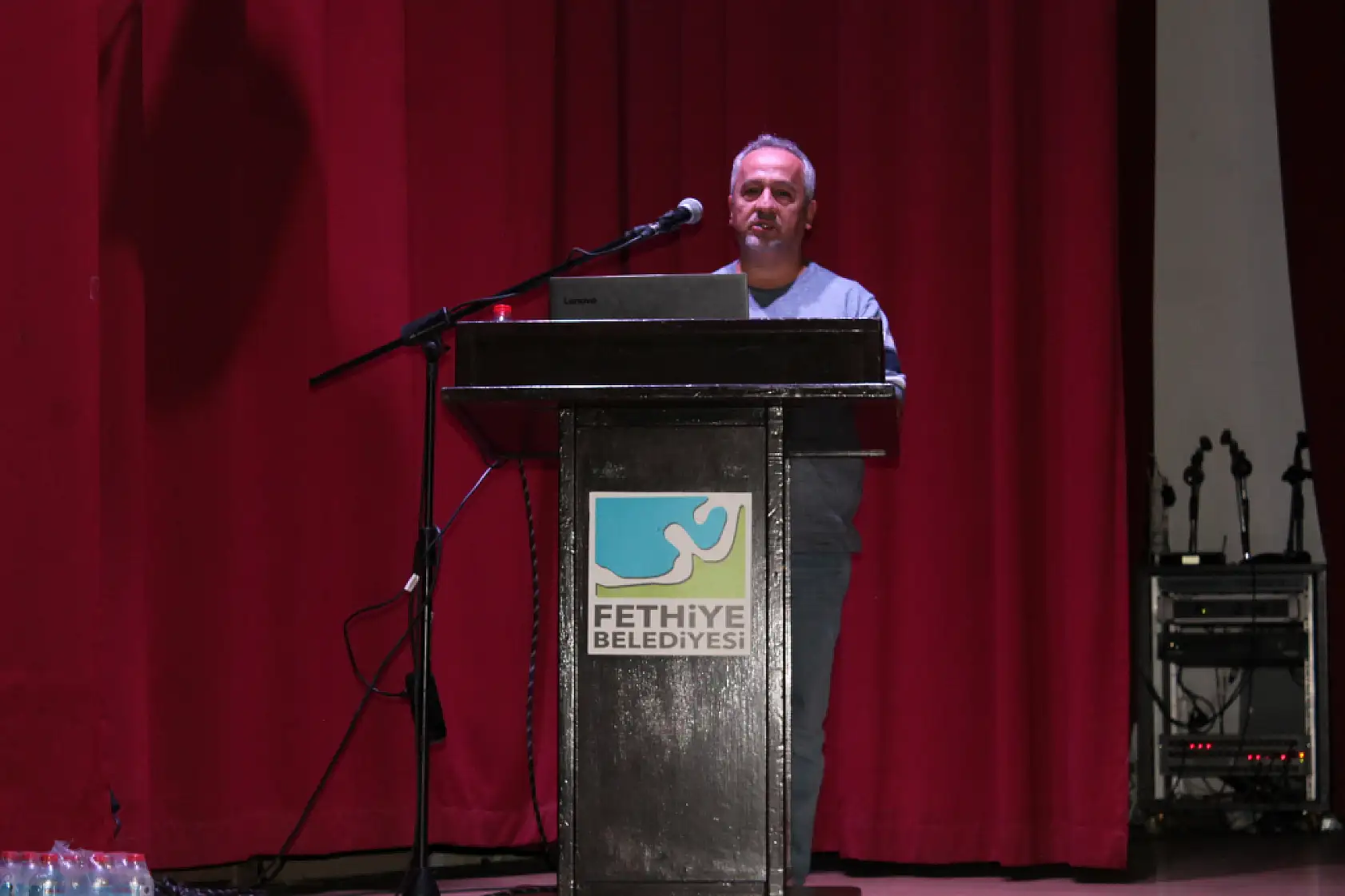 Fethiye'de 'Kanseri Bil, Önle, Yaşa' konulu konferans düzenlendi