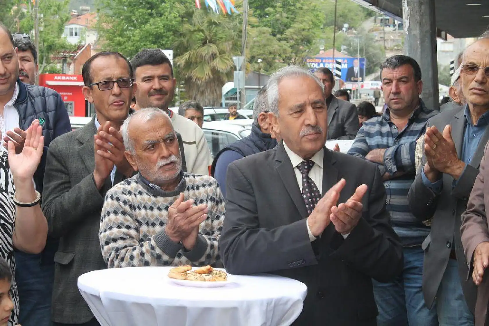 AK Parti Seydikemer Seçim ve Koordinasyon Merkezi açıldı 