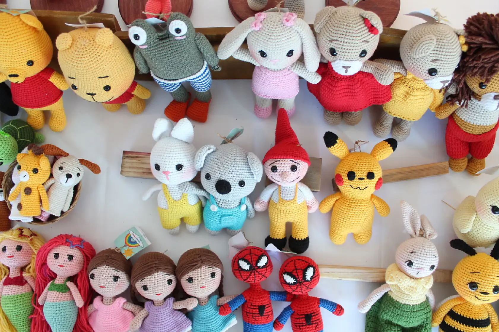 Fethiye Kardelen Sanat Derneği'nden Yeni Yıl Sergisi: 'Yeni Yıl Hediyemiz 'Emeğimiz''