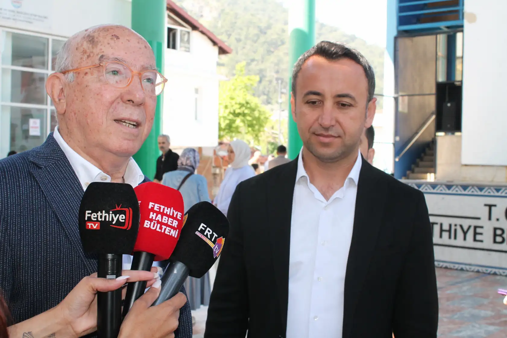 Fethiye Gazi İlkokulu Öğrencilerinden Çevre Temizliği Resim Sergisi