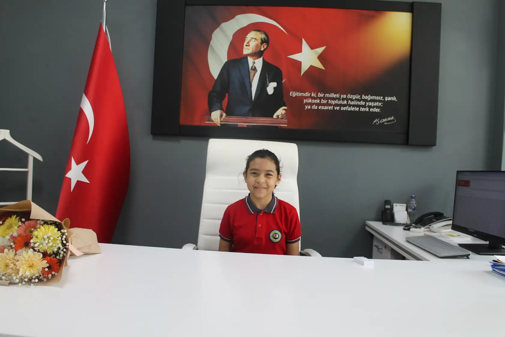 Fethiye İlçe Milli Eğitim Müdürü Kaya, koltuğunu öğrencilere bıraktı