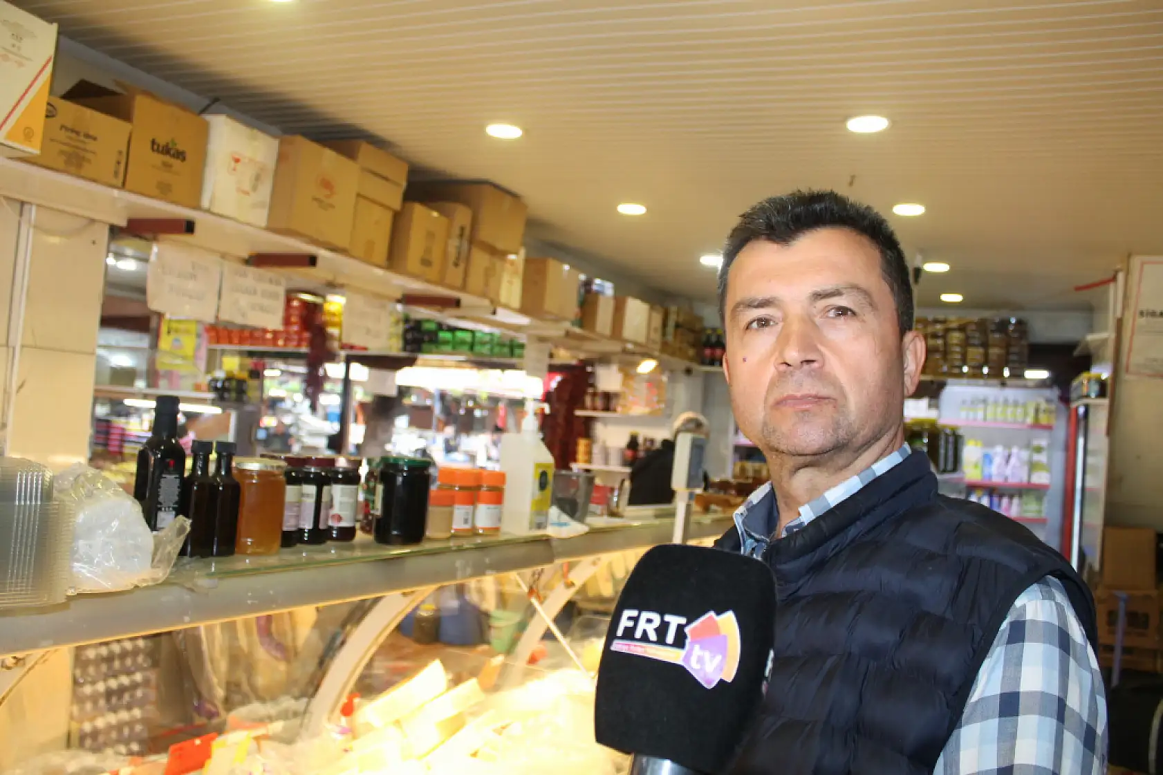 Fethiye'de gerçek ve sahte peynir nasıl anlaşılır? Esnaf maddelerle anlattı