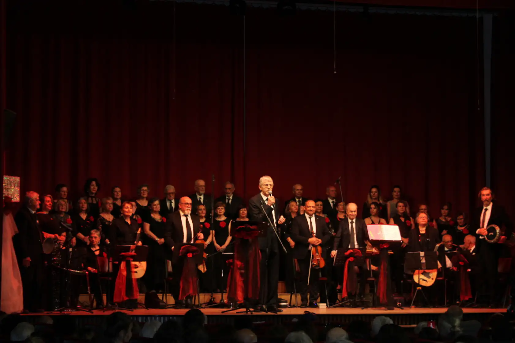 Fethiye'de Mozalikya Türk Sanat Müziği Korosu