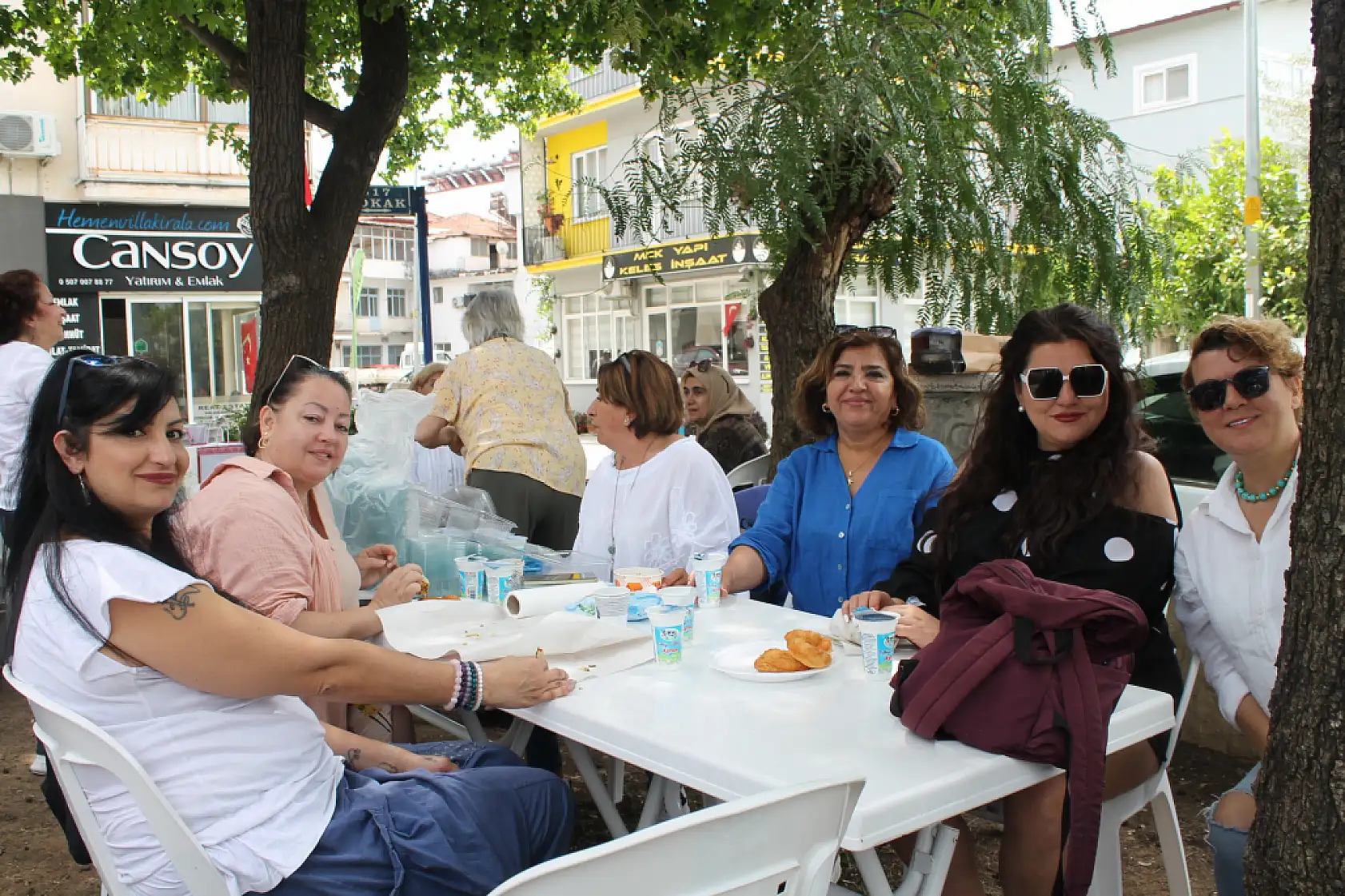 EGE SEN Sanat Derneği'nden ADD Fethiye'nin Kermesine destek