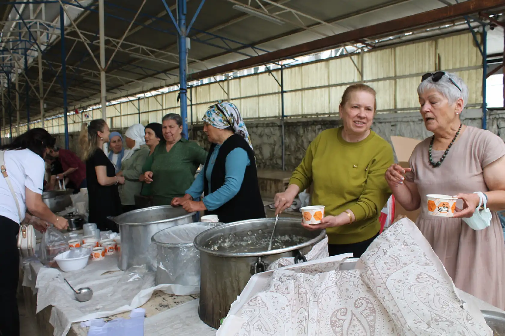 Seki Gönüllüleri'nden öğrenciler için dayanışma kermesi