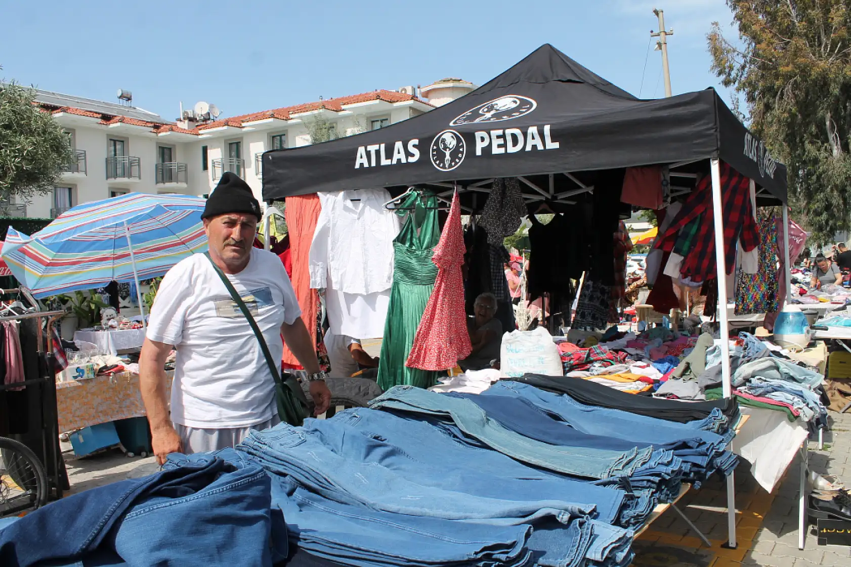Özmen, 'Anne demek, kol kanat demektir'