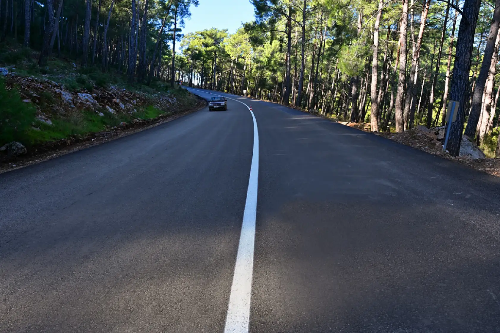Başkan Alim Karaca Kayaköy'deki Asfalt Çalışmalarını Yerinde İnceledi