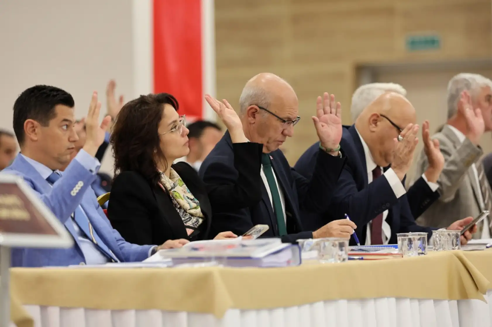 Muğla Büyükşehir Belediye Meclisi 2025'te Kararların Yüzde 95'ini Oy Birliğiyle Aldı