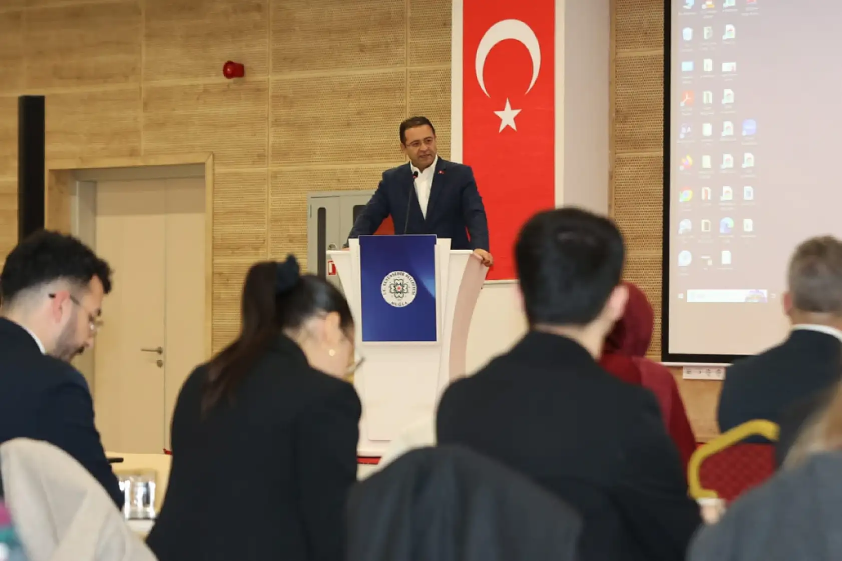 Muğla Büyükşehir Belediyesi Gençlik Meclisi'nin İlk Resmi Toplantısı Gerçekleşti