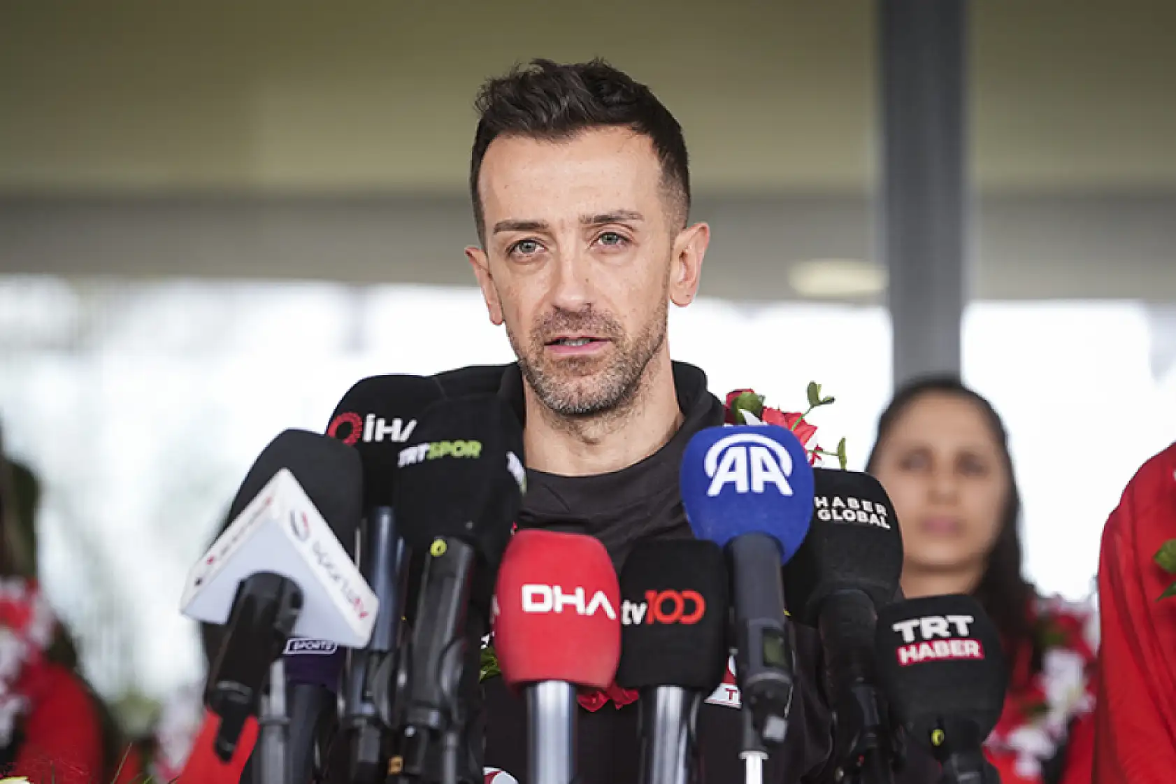 Dünya ikincisi A Milli Kadın Voleybol Takımı yurda döndü