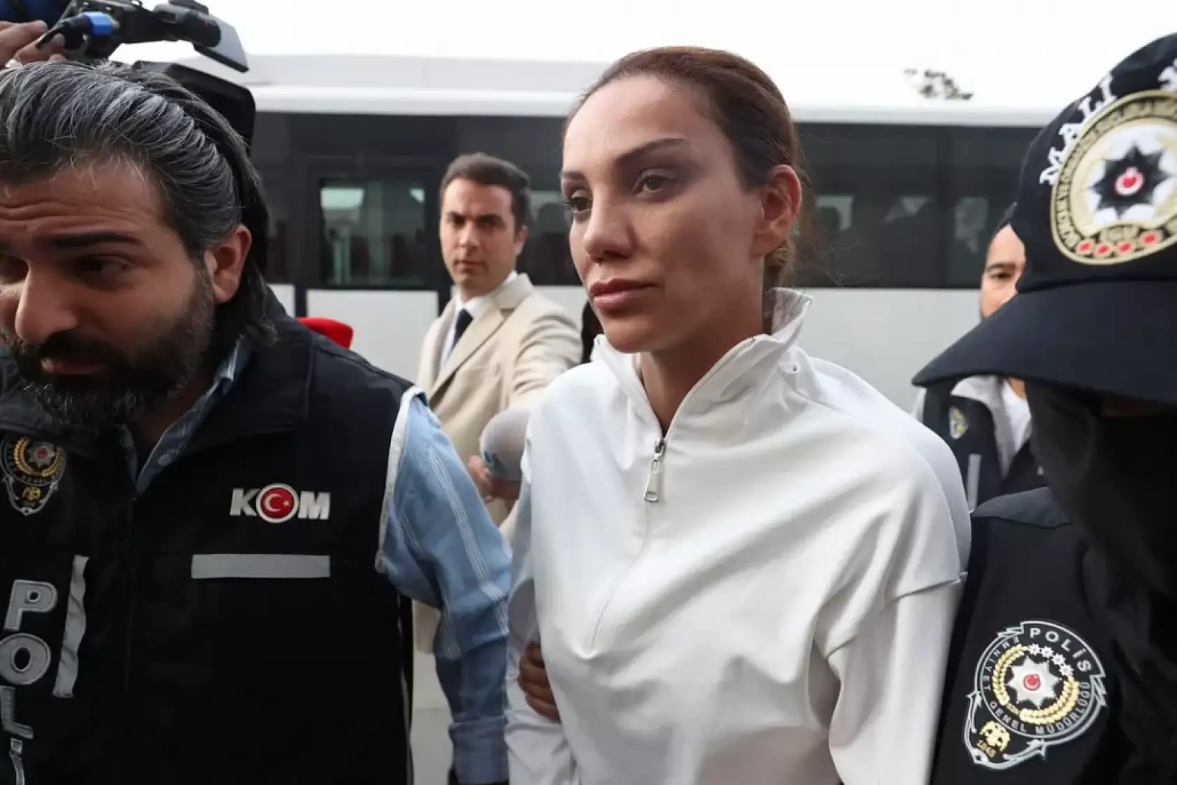 Polat çiftinin suçları ve karakutuları belli oldu, Polat: Yolsuzluk yapmadık mal satarak kazandık.