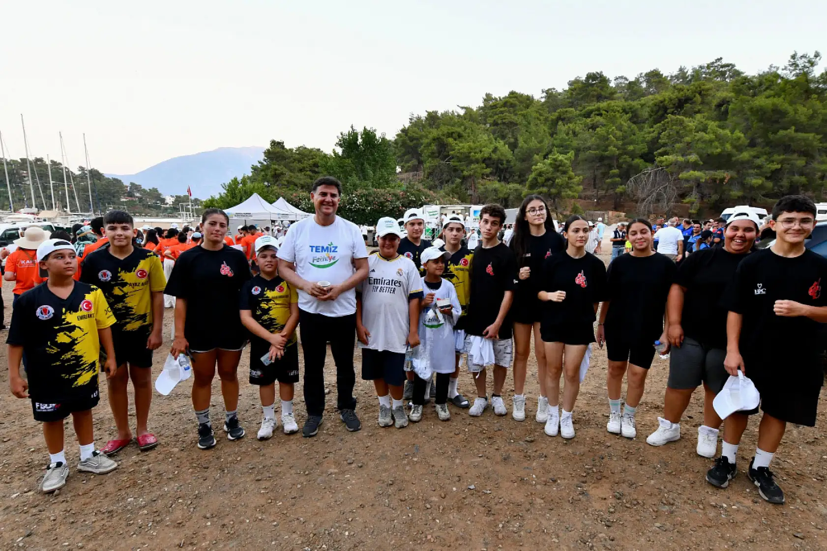 Fethiye Belediyesi'nden Temizlik Seferberliği: 'Temiz Fethiye' Kampanyası Başladı
