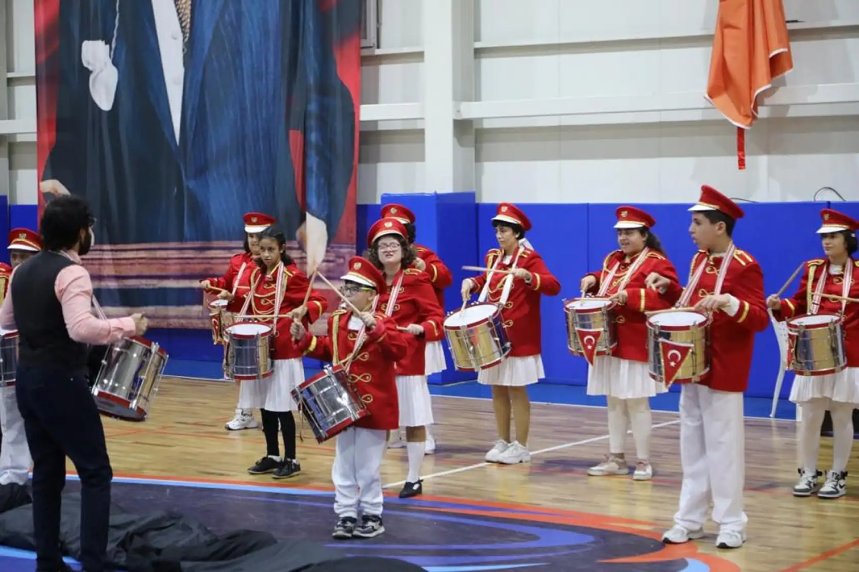 Özel Bireyler Gönüllerince Eğlendi