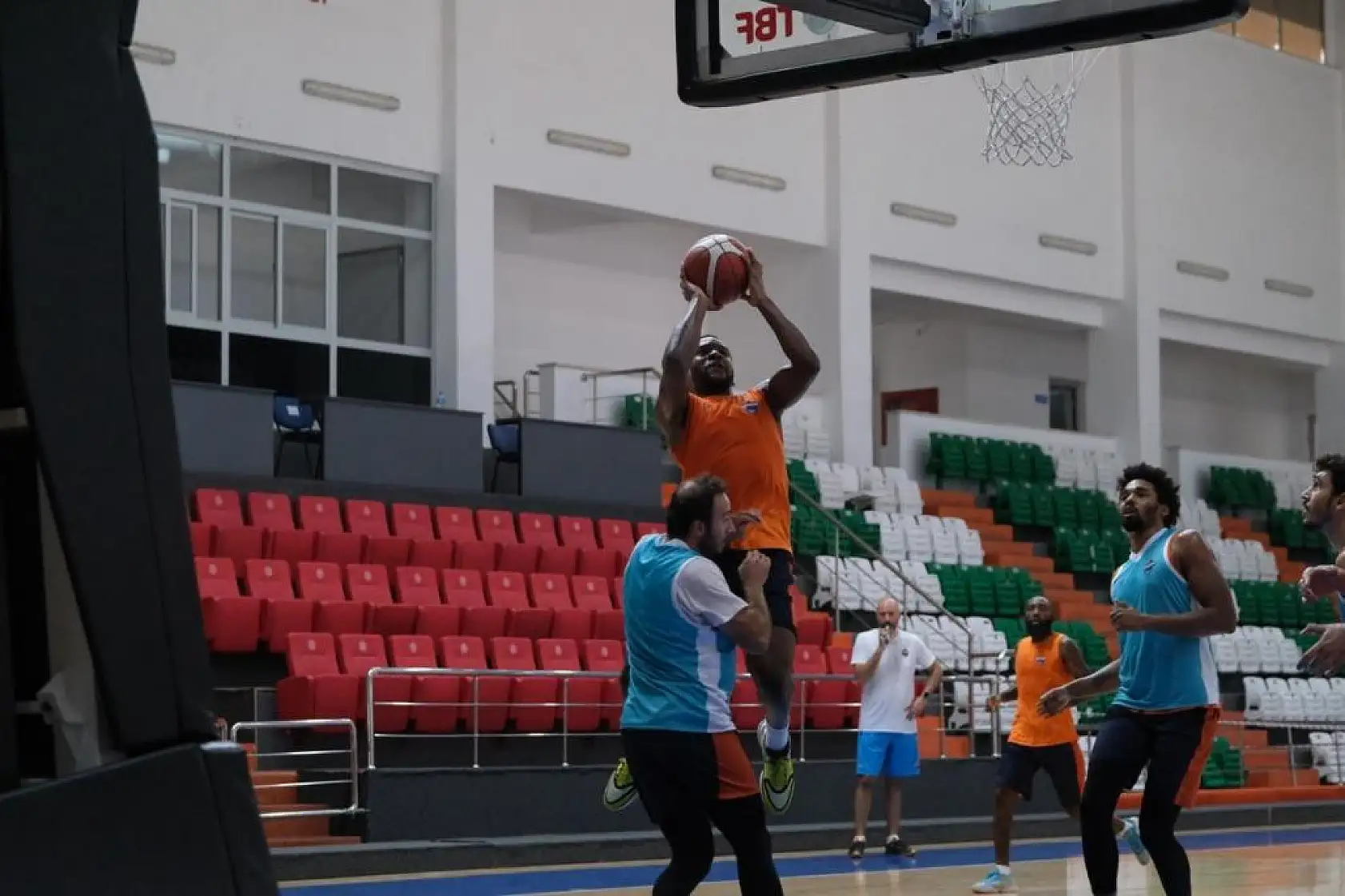 Çağdaş Bodrum Puan Mücadelesi İçin İzmir Deplasmanında