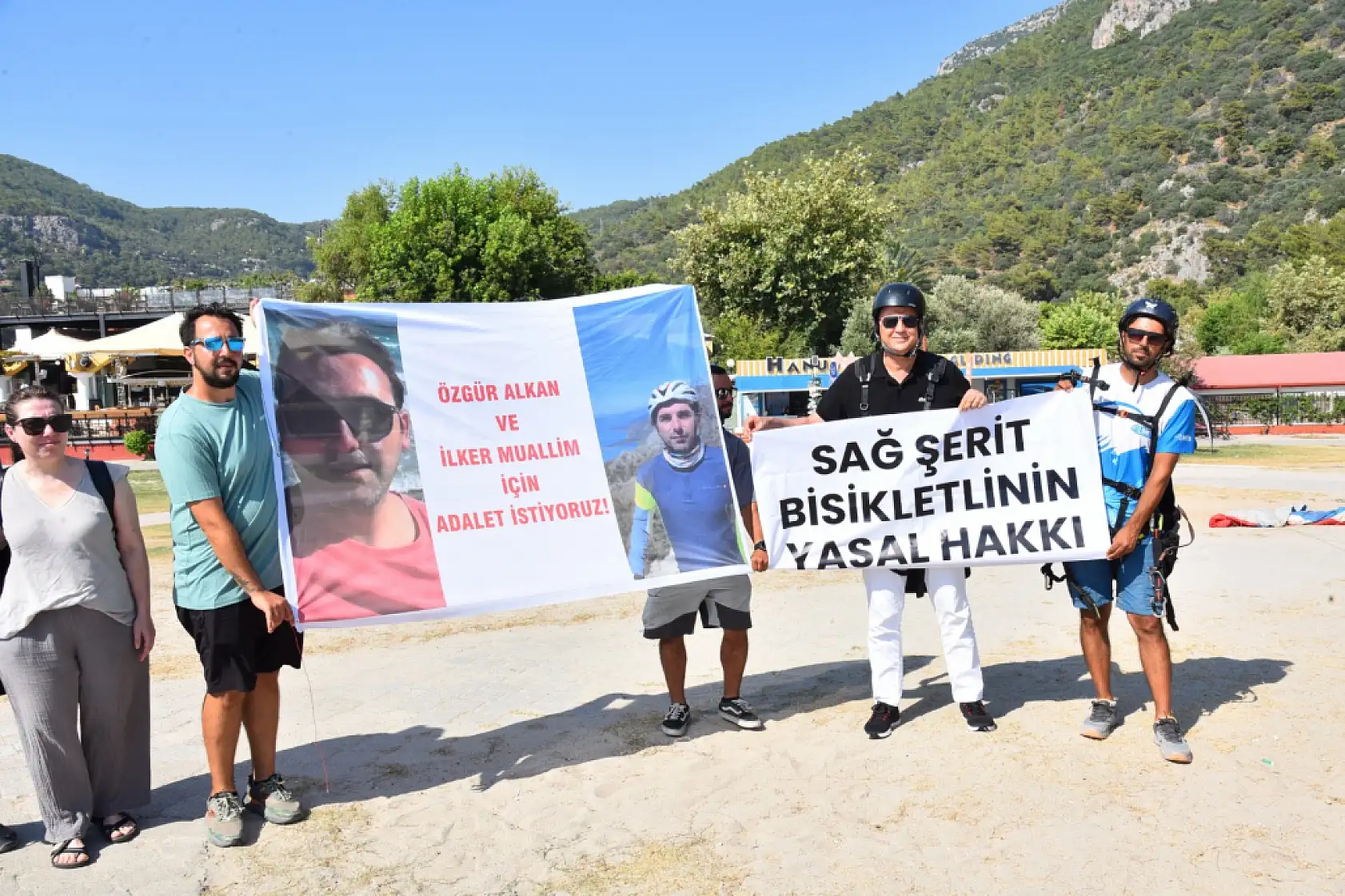 Bisiklet Farkındalığı İçin Anlamlı Çağrı: 'Sağ Şerit Bisikletlinin Yasal Hakkıdır'