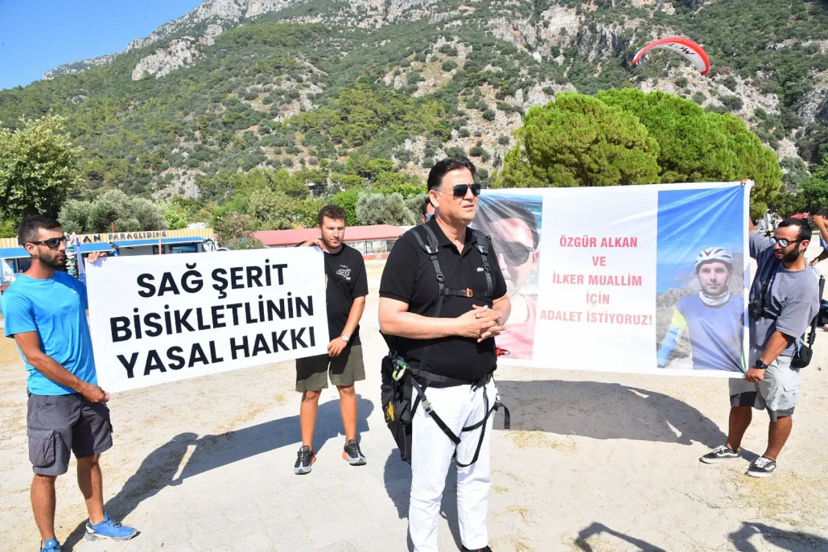 Bisiklet Farkındalığı İçin Anlamlı Çağrı: 'Sağ Şerit Bisikletlinin Yasal Hakkıdır'
