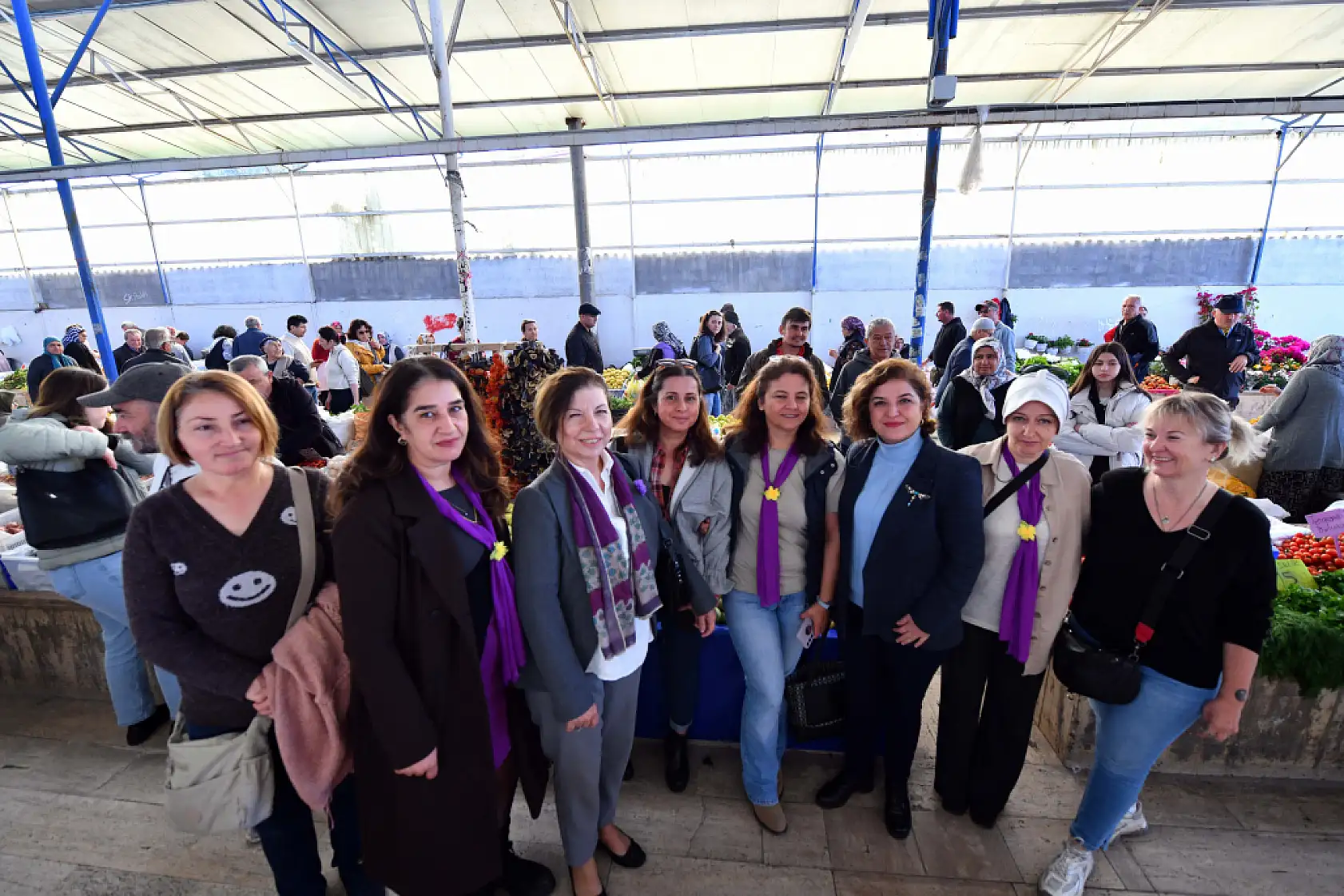 Başkan Vekili Oymak, 'Üreten Eller' sergisini ziyaret etti