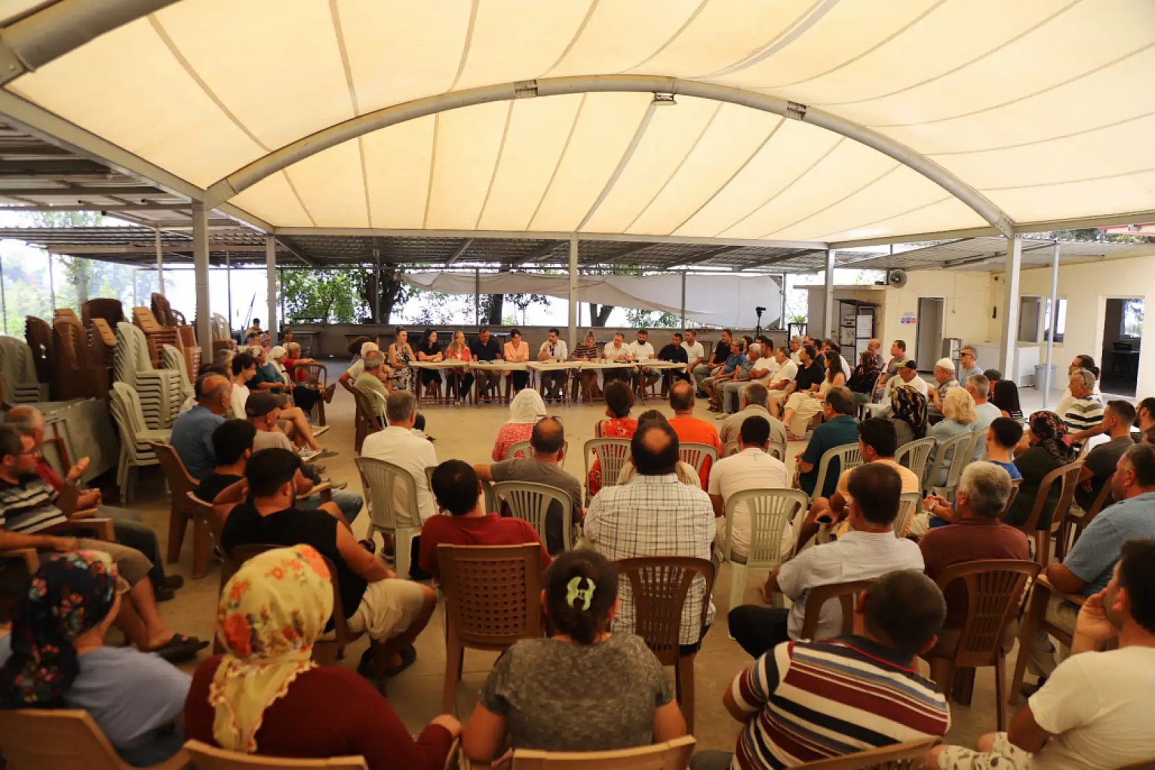 Büyükşehir ve Fethiye Belediyesi Faralya'da Vatandaşları Dinledi 